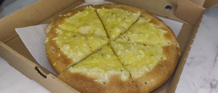 Vegan Garlic Pizza Bread With Cheese  9" 